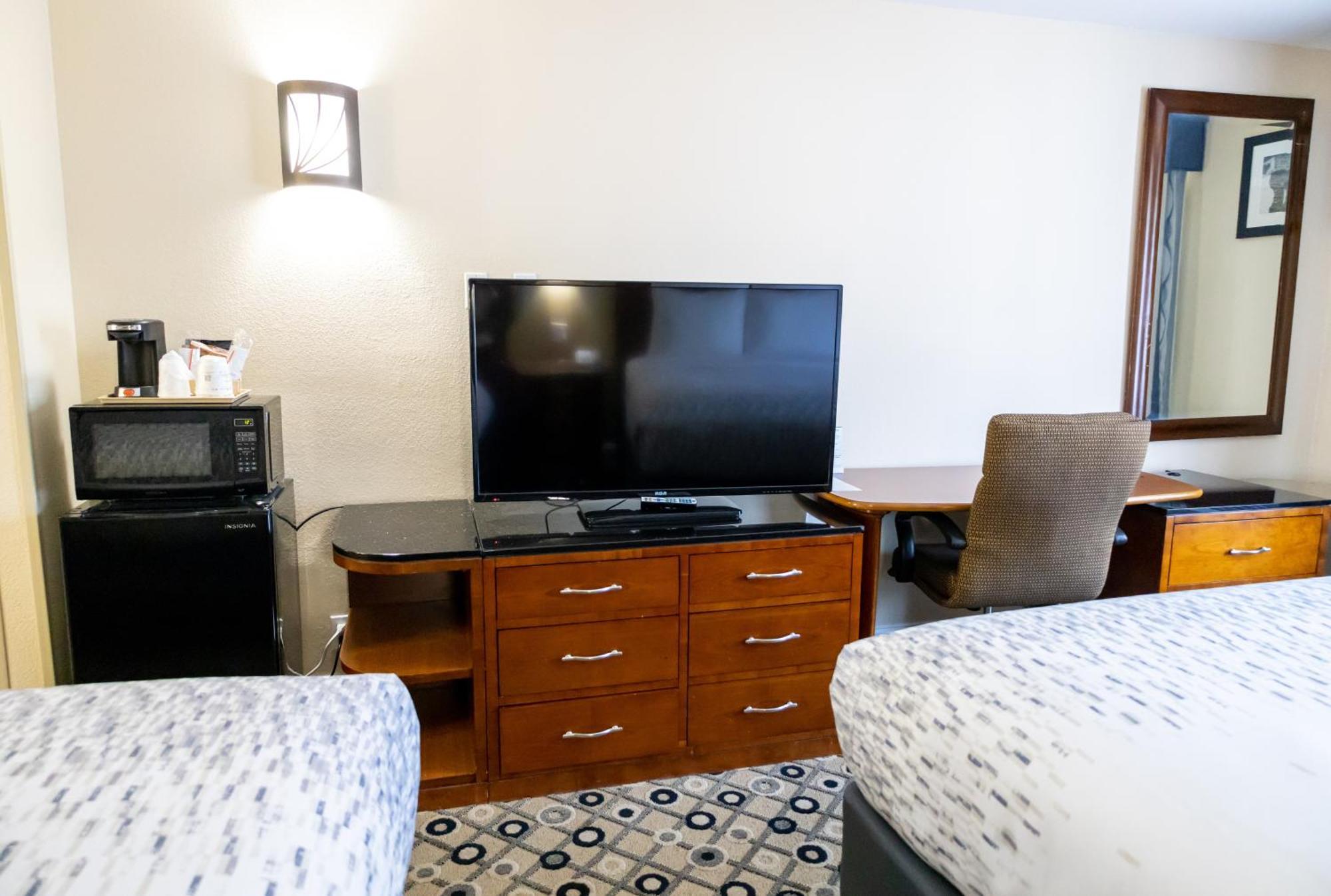 Baymont By Wyndham College Park Atlanta Airport South Hotel Exterior foto